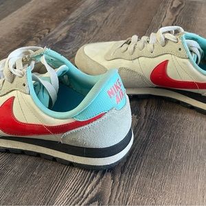 Nike Air Daybreak trainers/ running shoes